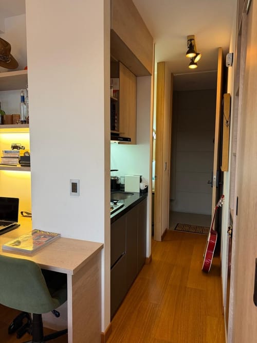 Apartamento de 1 alcoba en venta en Chico Norte, Bogotá, 18 m² · foto 8 de 9