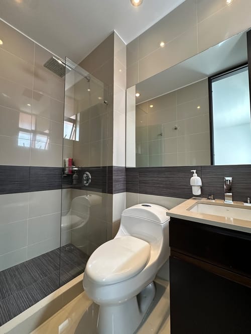 Apartamento de 3 alcobas en venta en Colina Campestre, Bogotá, 129 m² · foto 9 de 16