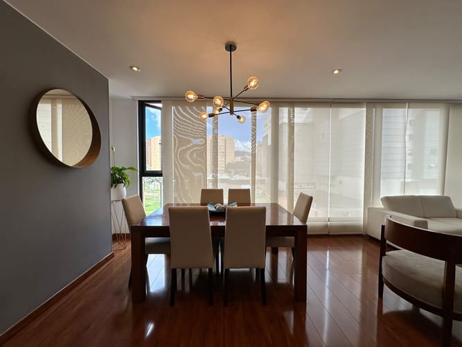 Apartamento de 3 alcobas en venta en Colina Campestre, Bogotá, 129 m² · foto 3 de 16