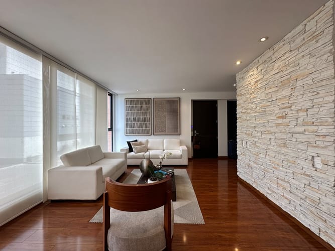 Apartamento de 3 alcobas en venta en Colina Campestre, Bogotá, 129 m² · foto 4 de 16