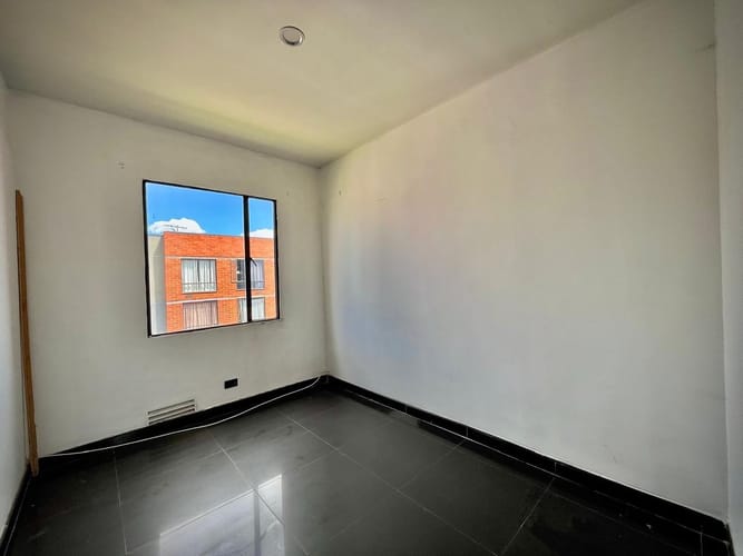 Apartamento de 3 alcobas en venta en Eugenio Diaz Castro, Soacha, 60 m² · foto 12 de 15