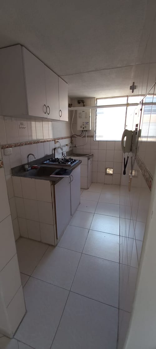 Apartamento de 3 alcobas en venta en San Jose De Usaquen, Bogotá, 54 m² · foto 3 de 7