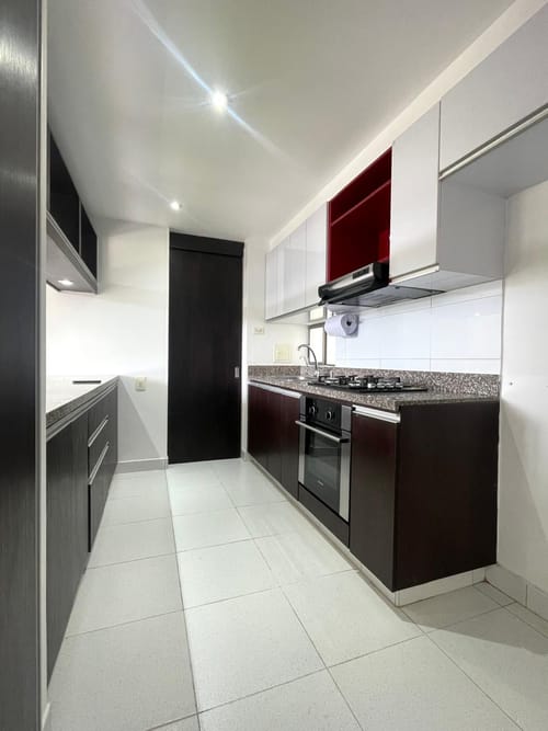 Apartamento de 3 alcobas en arriendo en Fontibon, Bogotá, 94 m² · foto 6 de 20