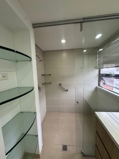 Apartamento de 4 alcobas en venta en Manila, Medellín, 235 m² · foto 20 de 24