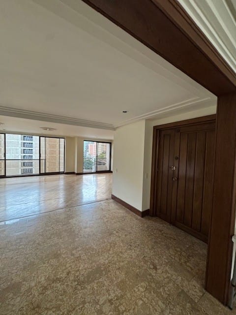 Apartamento de 4 alcobas en venta en Manila, Medellín, 235 m² · foto 2 de 24