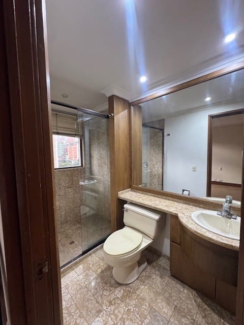 Apartamento de 4 alcobas en venta en Manila, Medellín, 235 m² · foto 22 de 24
