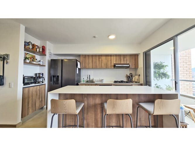 Apartamento de 2 alcobas en venta en Cañaveralejo, Sabaneta, 77 m² · foto 6 de 18