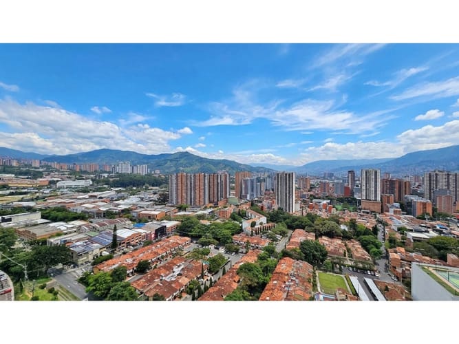 Apartamento de 2 alcobas en venta en Cañaveralejo, Sabaneta, 77 m² · foto 9 de 18