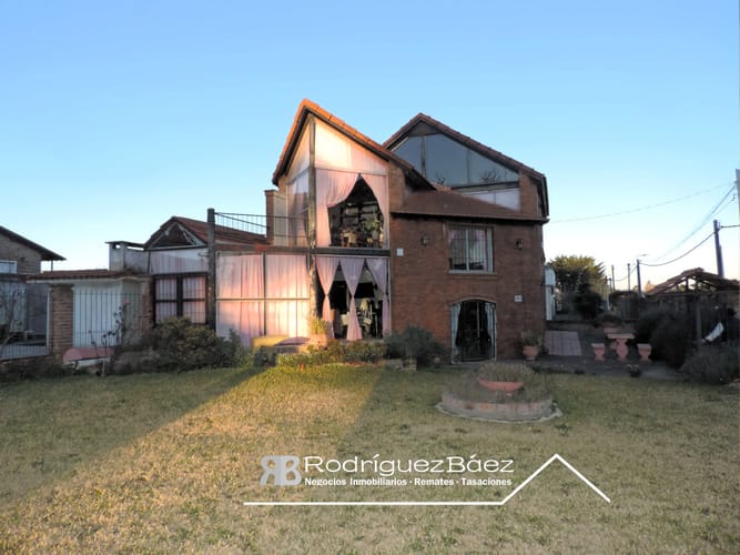 VENTA CASA 3 DORMITORIOS 3 BAÑOS GARAJE GRAN JARDIN VERDE BARROS BLANCOS - foto 3
