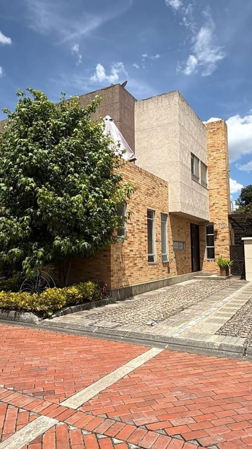 Casa de 3 alcobas en venta en Fonquetá, Chía, 144 m² · foto 2 de 18