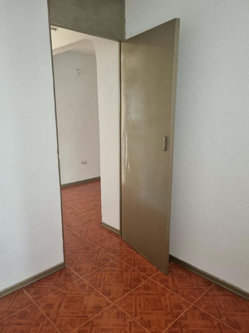 Apartamento de 2 alcobas en arriendo en Molinos Del Sur, Bogotá, 45 m² · foto 5 de 12