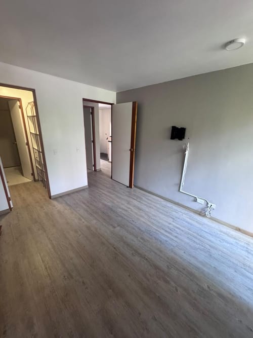 Apartamento de 1 alcoba en arriendo en La Florida, Medellín, 48 m² · foto 4 de 12
