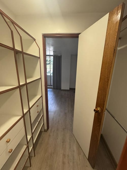 Apartamento de 1 alcoba en arriendo en La Florida, Medellín, 48 m² · foto 5 de 12