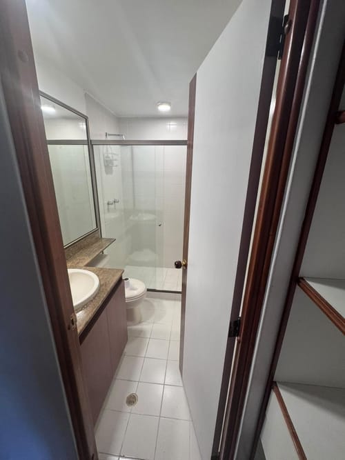 Apartamento de 1 alcoba en arriendo en La Florida, Medellín, 48 m² · foto 7 de 12