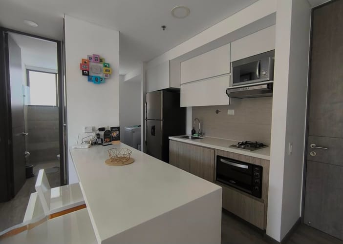 Apartamento de 2 alcobas en venta en Los Balsos, Medellín, 62 m² · foto 4 de 9