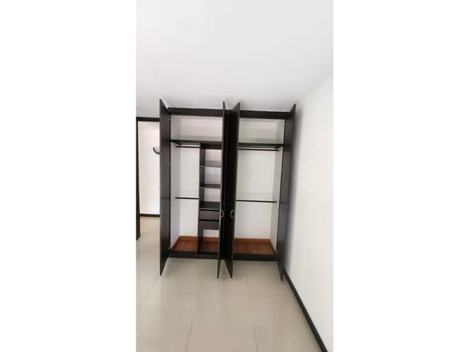 Apartamento de 3 alcobas en venta en Fontibon, Bogotá, 87 m² · foto 7 de 20