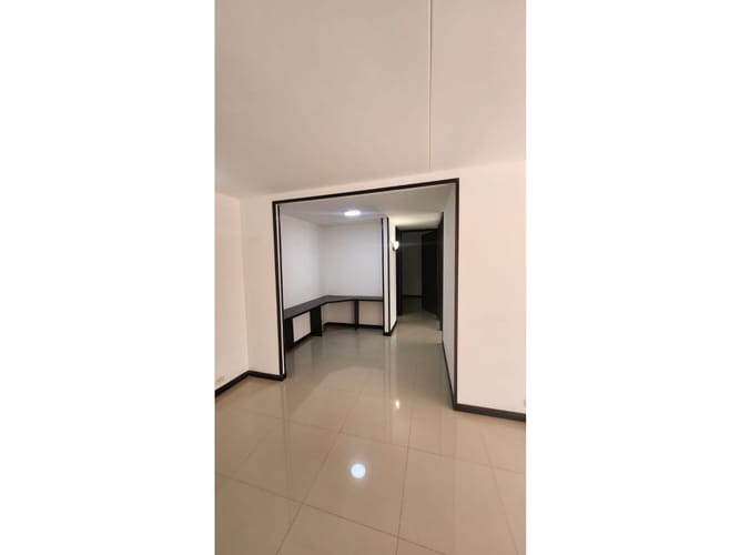 Apartamento de 3 alcobas en venta en Fontibon, Bogotá, 87 m² · foto 14 de 20