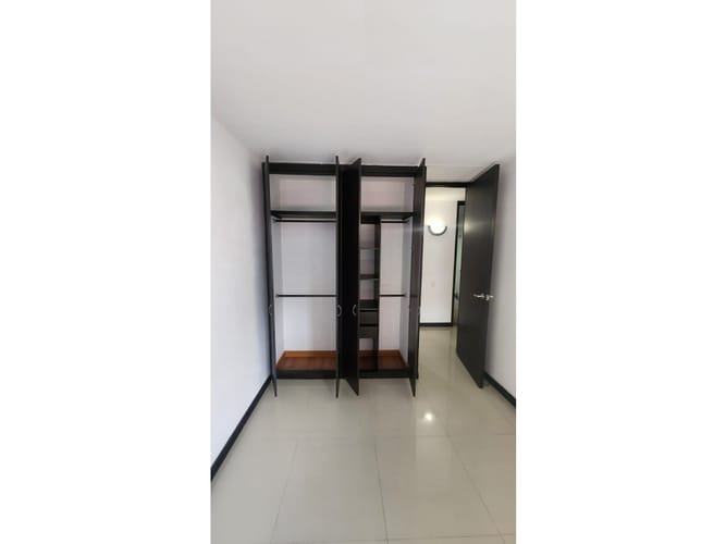 Apartamento de 3 alcobas en venta en Fontibon, Bogotá, 87 m² · foto 18 de 20