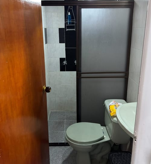Apartamento de 3 alcobas en venta en Cristo Rey, Medellín, 128 m² · foto 4 de 11