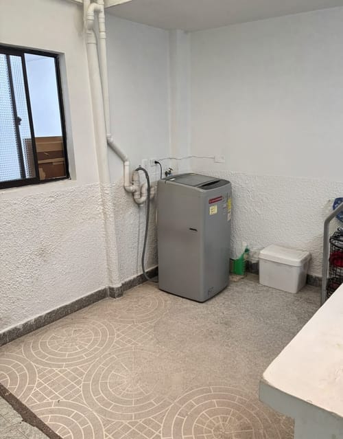 Apartamento de 3 alcobas en venta en Cristo Rey, Medellín, 128 m² · foto 5 de 11