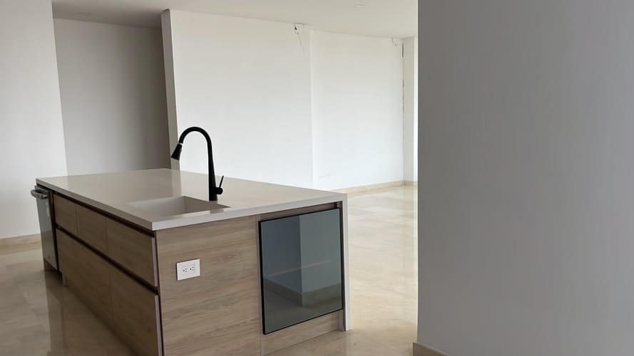 Apartamento de 4 alcobas en venta en Santa Monica, Cali, 217 m² · foto 6 de 24