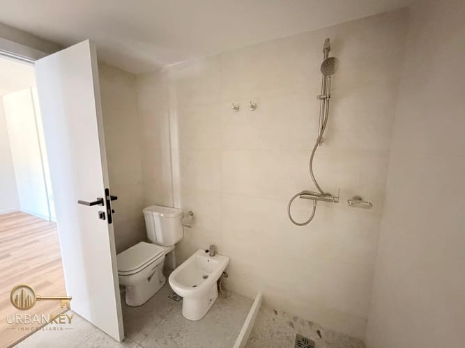 ALQUILER MONOAMBIENTE A ESTRENAR C/ANAFE HORNO Y AA + BALCON - CORDON SOHO · Foto 6