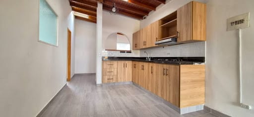 Apartamento de 3 alcobas en venta en La Candelaria, Medellín, 95 m² · foto 2 de 15