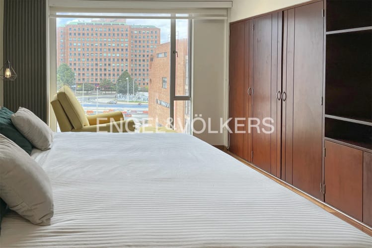 Apartamento de 3 alcobas en arriendo en Chicó Navarra, Bogotá, 128 m² · foto 9 de 16