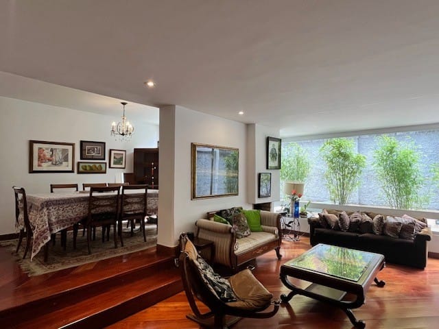 Apartamento de 2 alcobas en arriendo en Chico, Bogotá, 116 m² · foto 2 de 20