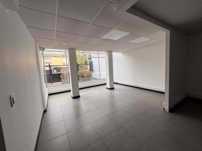 Casa de 10 alcobas en arriendo en El Lago, Bogotá, 350 m² · foto 14 de 24