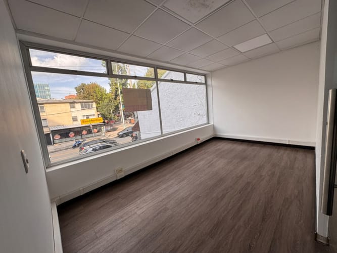 Casa de 10 alcobas en arriendo en El Lago, Bogotá, 350 m² · foto 16 de 24