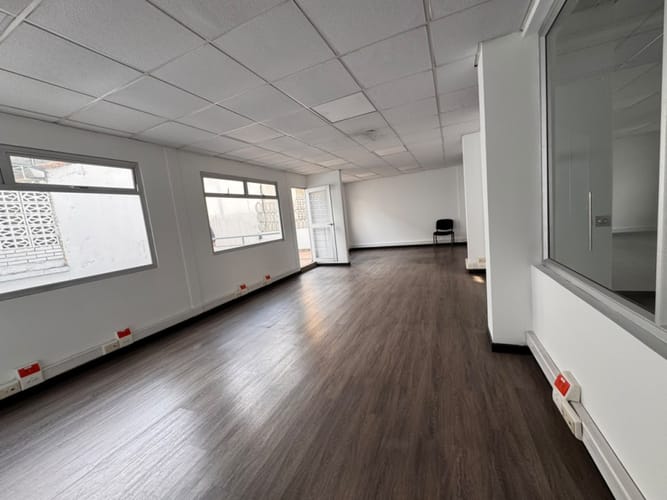 Casa de 10 alcobas en arriendo en El Lago, Bogotá, 350 m² · foto 19 de 24