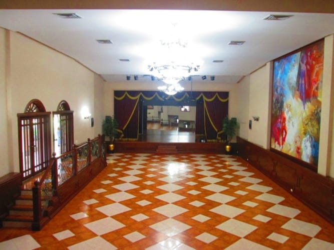 Casa de 7 alcobas en venta en Ciudad Jardin, Cali · foto 13 de 24