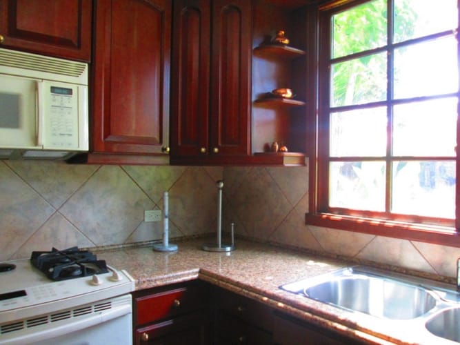 Casa de 7 alcobas en venta en Ciudad Jardin, Cali · foto 19 de 24