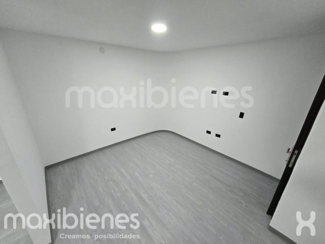 Apartamento de 3 alcobas en arriendo en Asomadera No.3, Medellín, 65 m² · foto 11 de 18