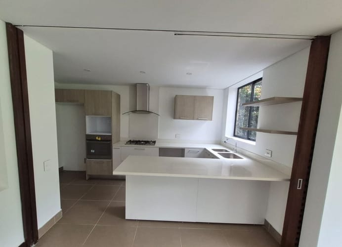 Casa de 3 alcobas en venta en Vda Canelon, Cajicá, 180 m² · foto 3 de 24