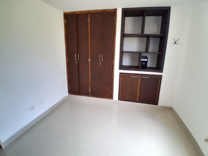 Apartamento de 3 alcobas en venta en Cr. Jardines De Tivoli, Barranquilla, 122 m² · foto 14 de 20