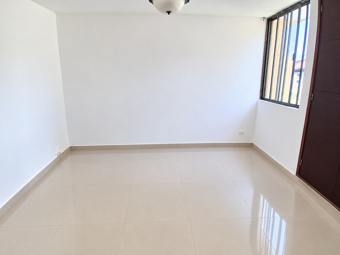 Apartamento de 3 alcobas en venta en Cr. Jardines De Tivoli, Barranquilla, 122 m² · foto 15 de 20