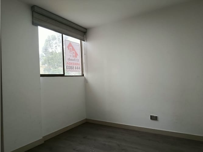 Apartamento de 3 alcobas en arriendo en Las Lomitas, Sabaneta, 80 m² · foto 11 de 19
