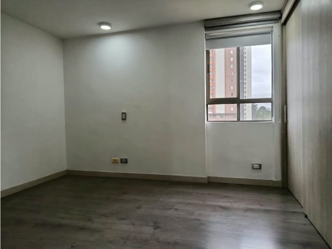Apartamento de 3 alcobas en arriendo en Las Lomitas, Sabaneta, 80 m² · foto 12 de 19