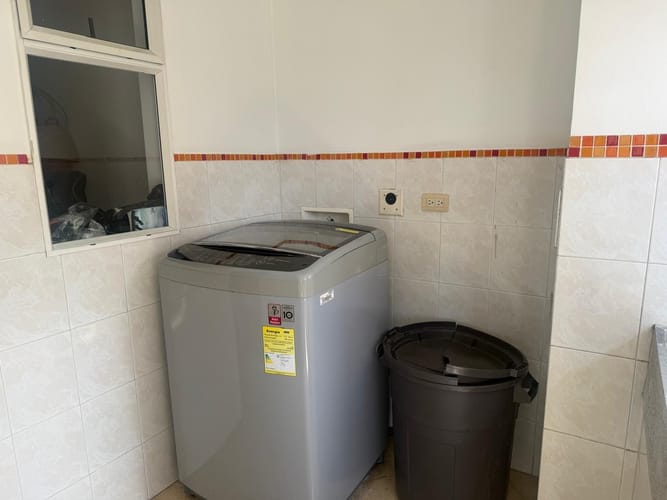 Apartamento de 4 alcobas en venta en El Tesoro, Medellín, 350 m² · foto 13 de 23
