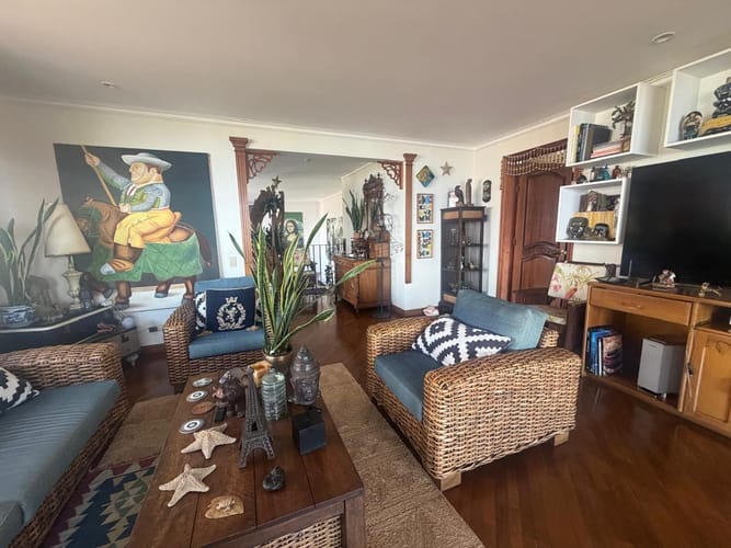 Apartamento de 4 alcobas en venta en El Tesoro, Medellín, 350 m² · foto 14 de 23