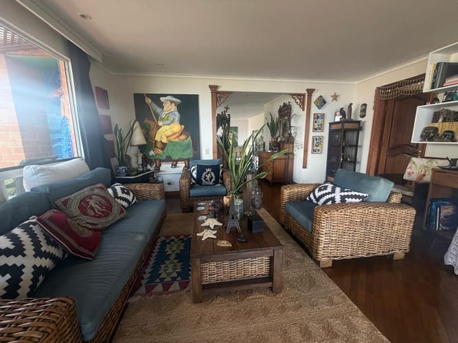 Apartamento de 4 alcobas en venta en El Tesoro, Medellín, 350 m² · foto 11 de 23