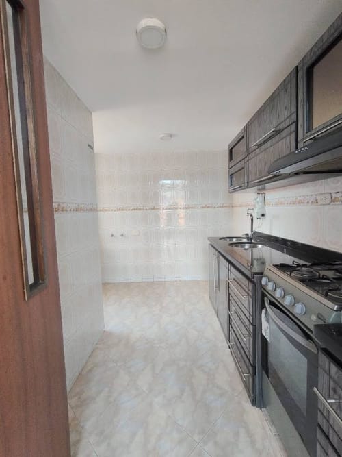 Apartamento de 3 alcobas en venta en Villa Alsacia, Bogotá, 87 m² · foto 3 de 10
