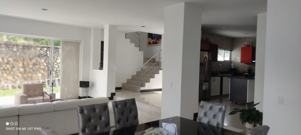 Casa de 4 alcobas en venta en Pance, Cali, 250 m² · foto 8 de 24