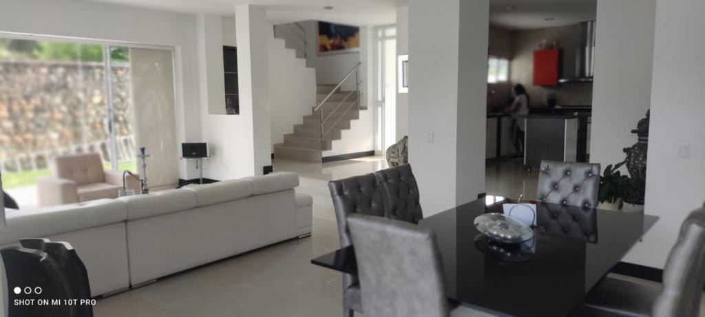 Casa de 4 alcobas en venta en Pance, Cali, 250 m² · foto 9 de 24