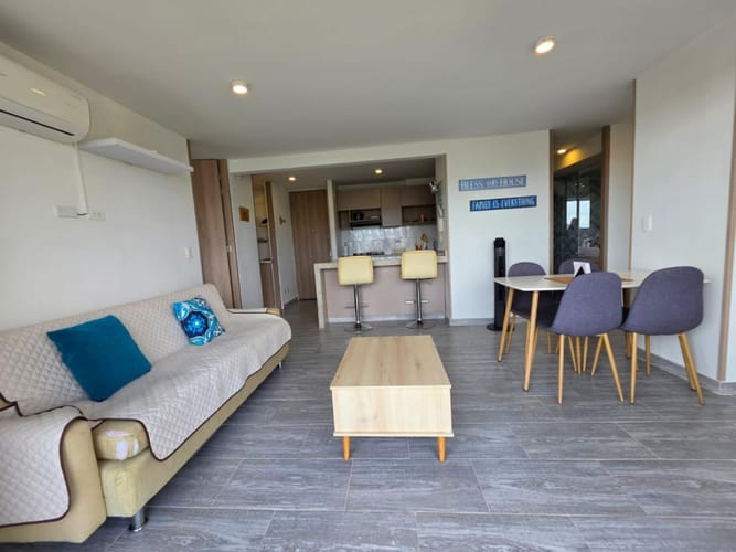 Apartamento de 3 alcobas en venta en Ricaurte, 62 m² · foto 3 de 17