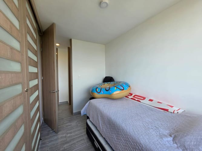 Apartamento de 3 alcobas en venta en Ricaurte, 62 m² · foto 9 de 17