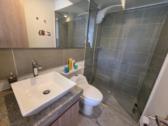Apartamento de 3 alcobas en venta en Ricaurte, 62 m² · foto 11 de 17