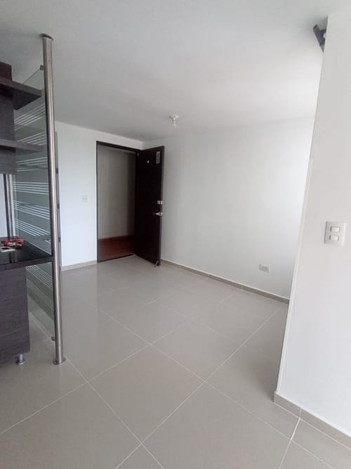 Apartamento de 3 alcobas en arriendo en El Recreo, Floridablanca, 80 m² · foto 6 de 15